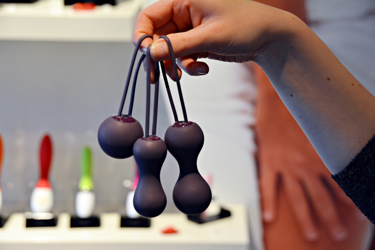 how to use kegel weights